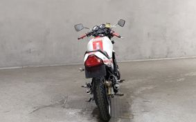 YAMAHA RZ250R 29L
