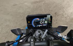 SUZUKI GSX-8S EM1AA