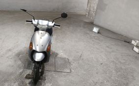 SUZUKI LETS4 CA45A