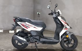 SYM CROCS 50 ..