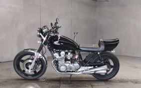 HONDA CB750 CUSTOM RC04