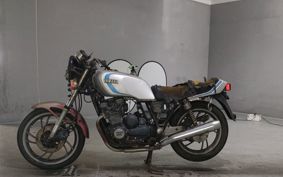 YAMAHA XJ750 5G8