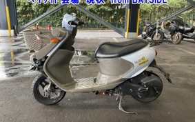 SUZUKI LETS4