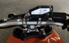 YAMAHA MT-09 RN34J
