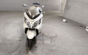 SUZUKI SKYWAVE 250S CJ46A