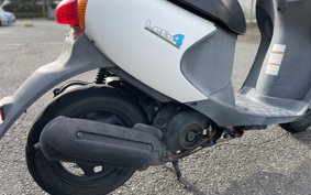 SUZUKI LETS4 CA45A