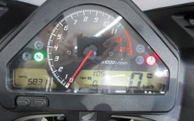 HONDA VTR 250 F MC33
