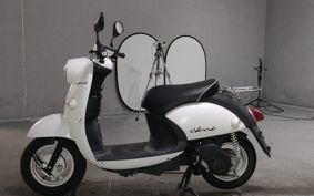 YAMAHA E- VINO  SY11J