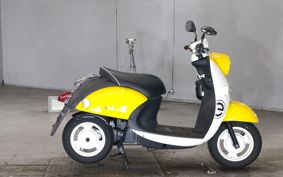 YAMAHA E- VINO  SY11J