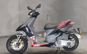 APRILIA  APRILIA SR MOTARD 125 ..