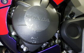 HONDA CBR900RR 3 2000