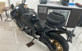 HONDA CBR1000RR-R FB SP 2023 SC82