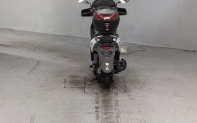 SUZUKI SU WISH  DV12B