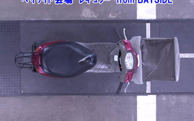 SUZUKI LETS4