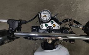 SUZUKI GLASS TRACKER BIG BOY NJ4DA