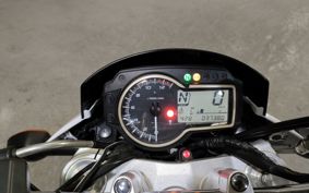 SUZUKI GSR750 C5112