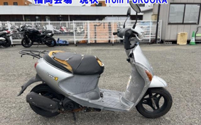 SUZUKI LETS4