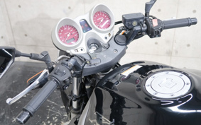 HONDA X11 2000 SC42