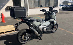 HONDA X-ADV 750 2023 RH10