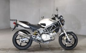 HONDA VTR 250 MC33