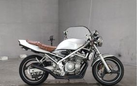 SUZUKI BANDIT250-1 GJ77A