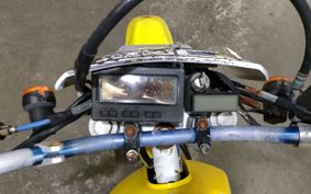 SUZUKI DR250R SJ45A