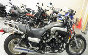 YAMAHA VMAX 2001 0821