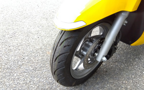 HONDA LEAD 50 JF19