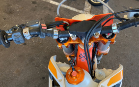 KTM 250 DUKE EXA40