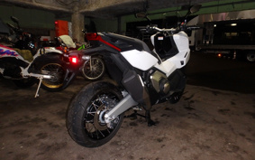 HONDA X-ADV 750 2025 RH21