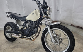 YAMAHA TW225 DG09J
