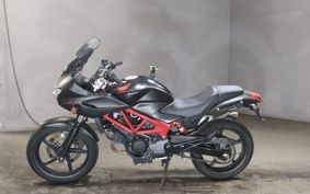 HONDA VTR 250 F MC33