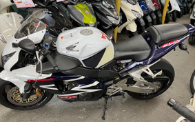HONDA CBR954RR FIRE BLADE 2002 SC50