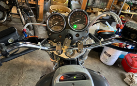 HONDA X4 1999 8100
