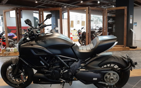 DUCATI  DUCATI DIAVEL DARK 2015