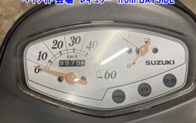 SUZUKI LETS4