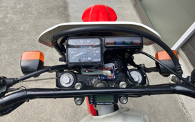 HONDA XLR200R MD29