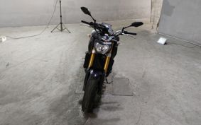 YAMAHA MT-09 RN34J