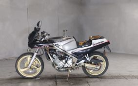 YAMAHA FZR250 2KR