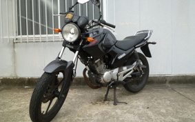 YAMAHA YBR125 RE05