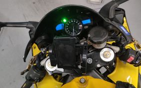 YAMAHA YZF-R1 RN20