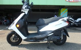 YAMAHA  AXIS Z