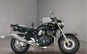 SUZUKI INAZUMA 400 GK7BA
