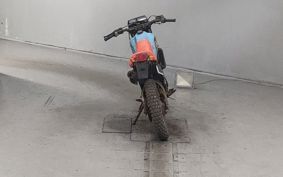 YAMAHA DT125 17F