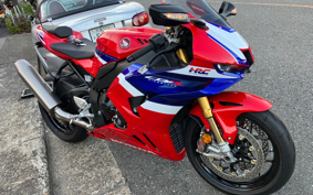 HONDA CBR1000RR-R FB SP 2024 SC82