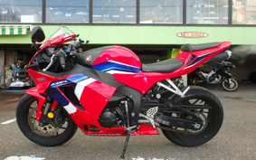 HONDA CBR600RR ABS 2021 PC40