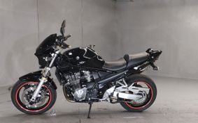 SUZUKI BANDIT1200 GV79A