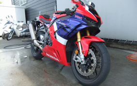 HONDA CBR1000RR-R FB SP 2020 SC82