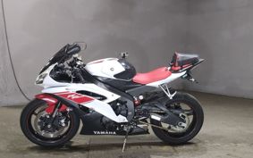 YAMAHA 6 RJ16