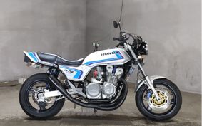 HONDA CB750 RC04